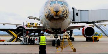 Авиакомпания Россия начала выполнять рейсы в Сочи