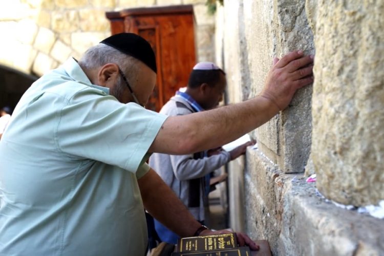 Израиль не будет повторно вводить карантин, несмотря на коронавирус