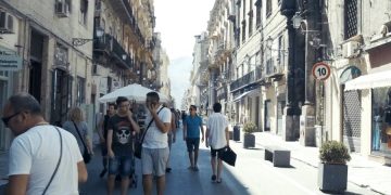 ВОЗ: пандемия коронавируса еще не скоро пойдет на спад