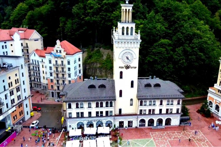 Роза Хутор открывает бронирования 8 июня