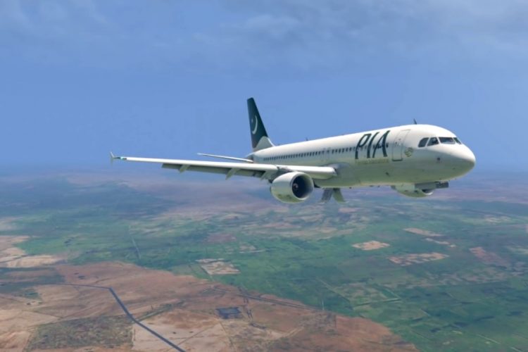 Примерно 30% пилотов PIA не имеют права выполнять полеты