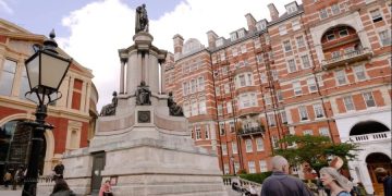 Турфирмы Великобритании выступили против карантина