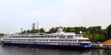 На каких условиях стартует сезон речных круизов в России?