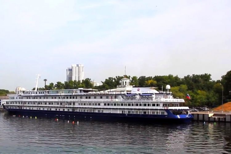 На каких условиях стартует сезон речных круизов в России?