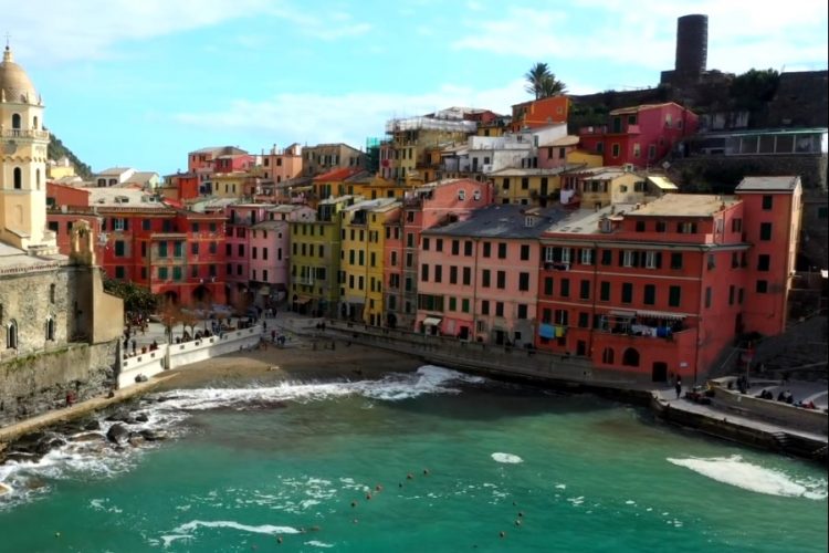 Италия и Россия обсудили восстановление туризма