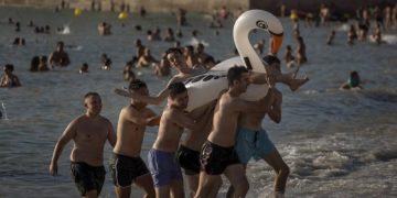 Пляжи Испании объявили новые рекомендации