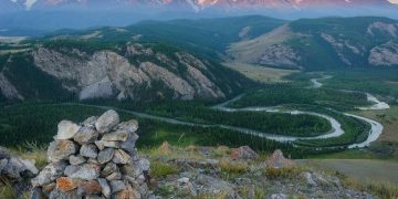 новость 04-07-2020 3 июля республика Алтай открылась для туристов