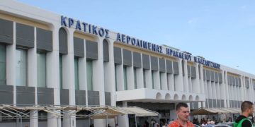 новость 05-07-2020 Иностранные туристы ввозят в Грецию COVID-19