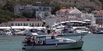 В Крыму могут поднять цены из-за высокого спроса на отдых