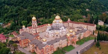 Абхазия продлевает ограничения на границе с Россией