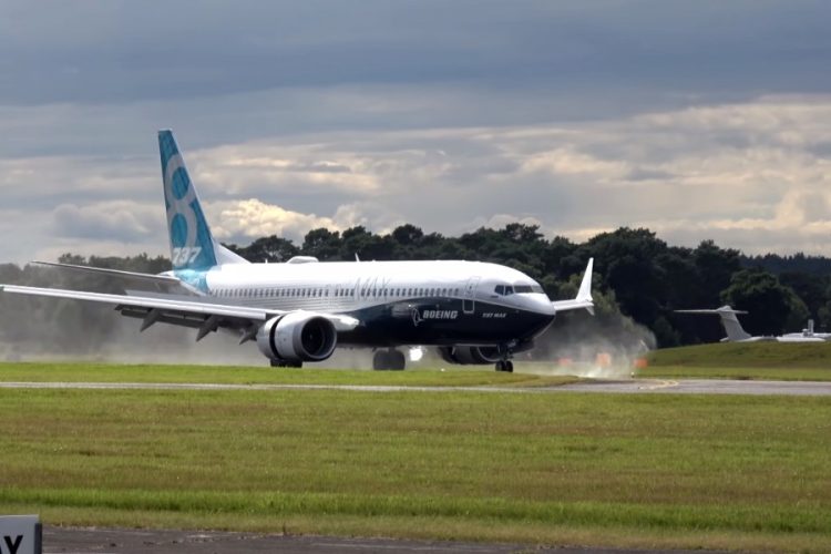 Печально известный Boeing 737 MAX снова обсуждается на высшем уровне