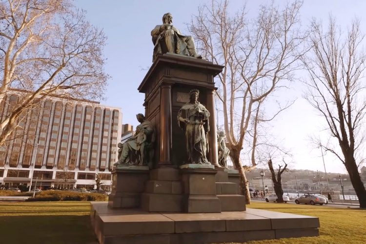 Стали известны новые страны для открытия авиационного сообщения с Россией