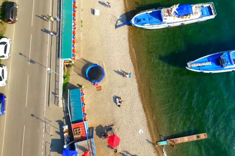 Отель на Байкале отказал в заселении туристам, которые оплатили отдых