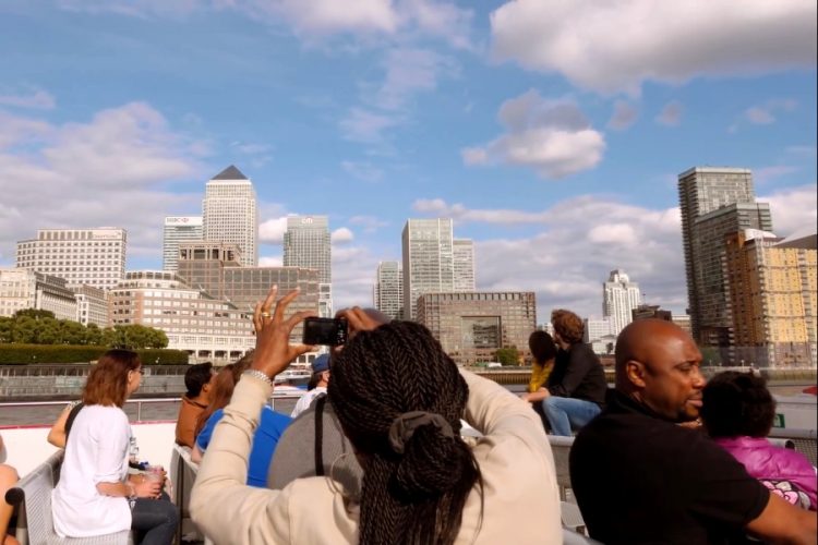 Обнародованы условия карантина россиян в Великобритании