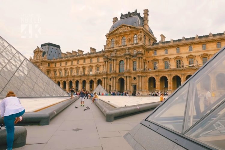 На фоне новостей об открытии границ траты россиян в турагентствах возросли