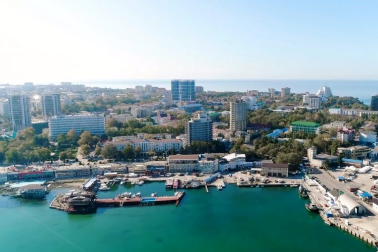 Интурист собирается вернуть агентам комиссию в акции с компенсацией отдыха внутри России