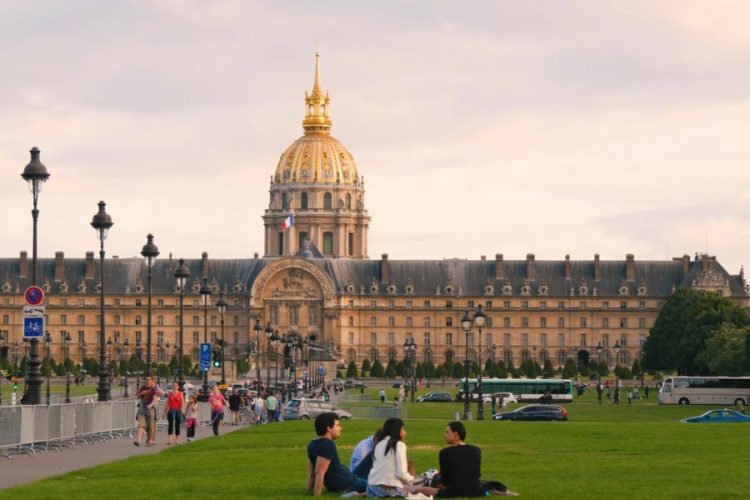 Какие страны вводят ограничения по второму кругу?