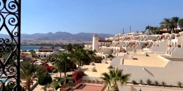 Турист не смог отсудить деньги за отмененный из-за коронавируса тур