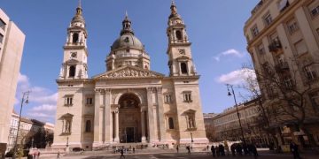 Венгрия не будет следовать рекомендациям ЕС по снятию ограничений