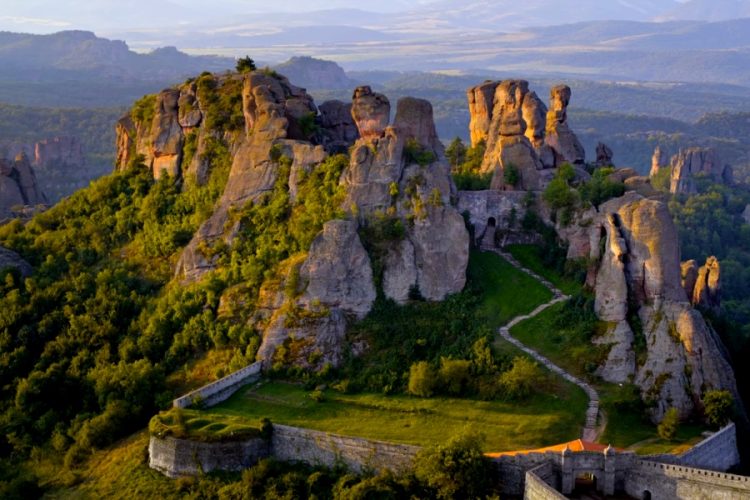 Курортам Болгарии не хватает российских туристов