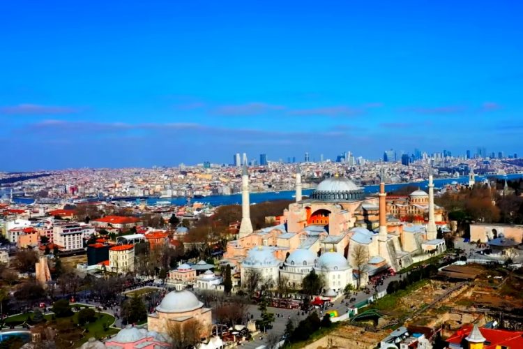 Когда ждать открытия Турции и насколько важен внутренний туризм?