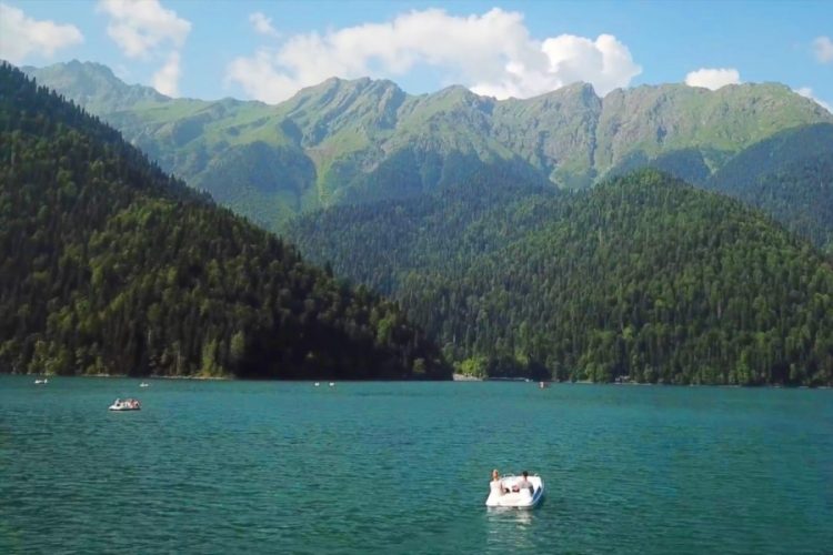 Роспотребнадзор прокомментировал открытие Абхазии для туристов