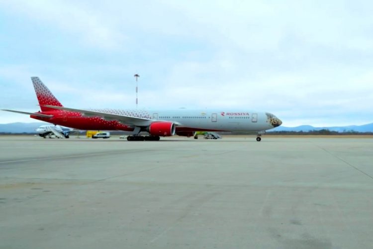 Авиакомпания Россия объяснила причину нашумевшей посадки самолета в Симферополе