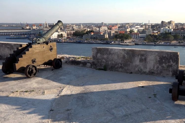 Лед тронулся: Куба открыла границы для россиян