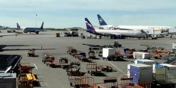 Чиновники обновили информацию о ваучерах вместо денег за авиабилеты