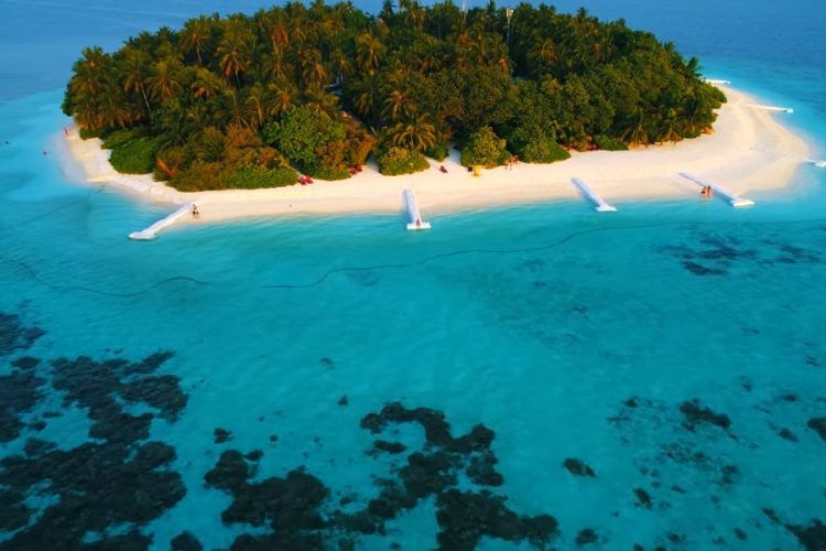 Мальдивские острова рассказали, кто будет оплачивать тесты на коронавирус