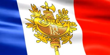 Обнародованы правила работы открывшихся визовых центров Франции в России