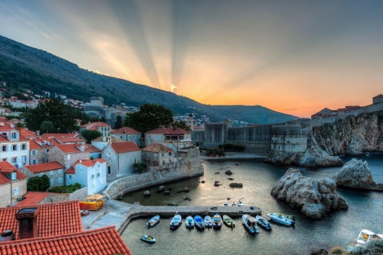 новость 20-08-2020 Хорватия может снова попасть в карантинный перечень стран ЕС