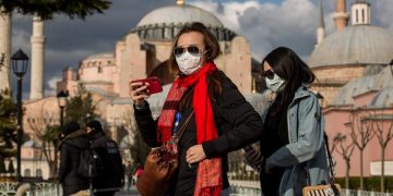 новость 07-08-2020 В Турции испугались закрытия границ РФ из-за вспышки covid-19