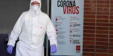 новость 12-08-2020 В Испании снова увеличился рост случаев заболевания COVID-19