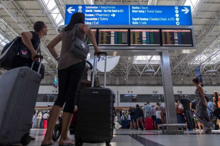 новость 14-08-2020 За первые 3 дня Анталья приняла более 63 тысяч туристов из России