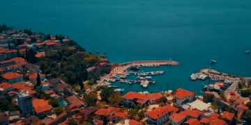 Правила обслуживания прибывающих в Турцию россиян уточнили