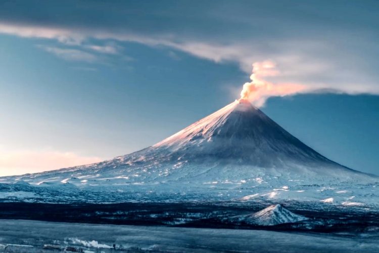 Сколько стоит отдых на Камчатке осенью