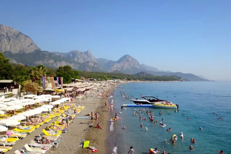 Не все путешественники правильно истолковали требование относительно тестов на коронавирус после отдыха в Турции