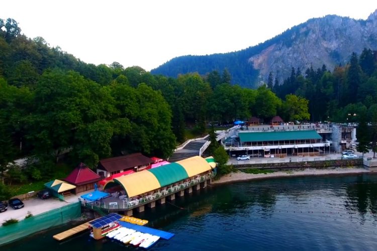 В Абхазии еще один российский турист заболел коронавирусом