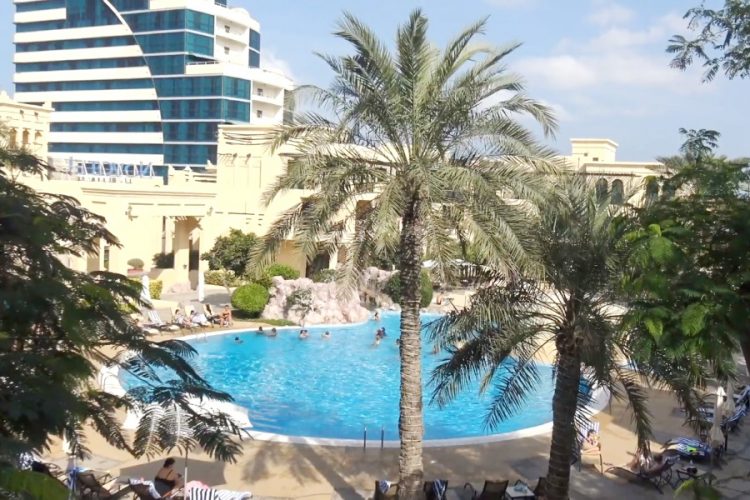 Двойное тестирование на коронавирус вводит Бахрейн