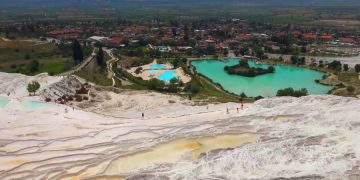 Турецкая лира снова падает - туристы ждут очередную выгоду