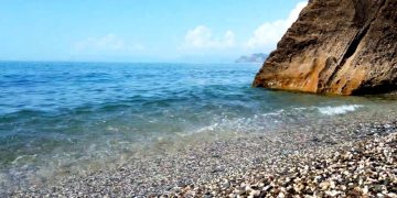 В Крыму не все так гладко: появились штрафы из-за нарушений на пляжах