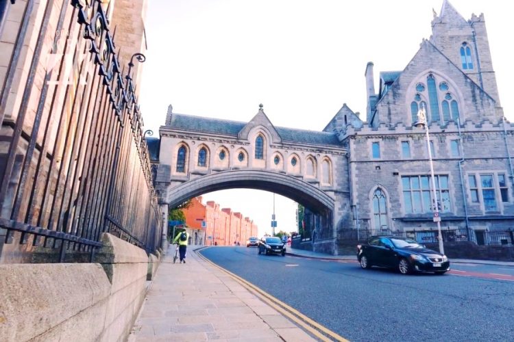 В Германии обещают штрафовать за отсутствие маски