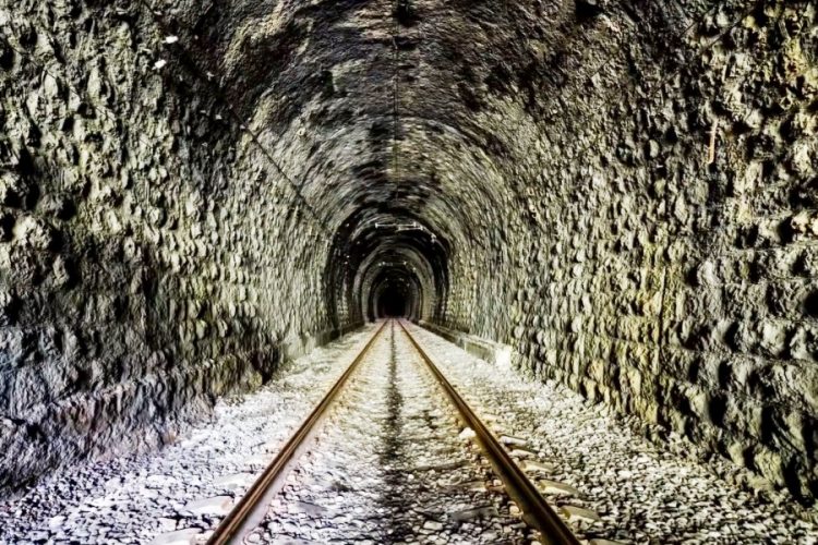 Россия и Абхазия возобновляют железнодорожное пассажирское сообщение