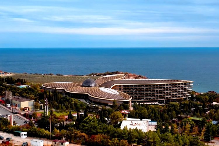 Отельеры отчитались о загрузке отелей в Крыму