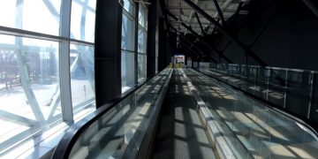 Как делают тесты на Covid-19 в аэропортах РФ и сколько стоит процедура?