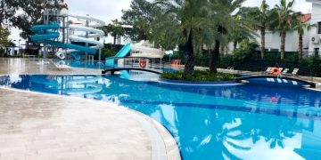 Каждый второй иностранный турист прилетает в Анталью из РФ