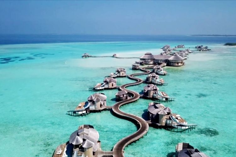 Туроператоры прокомментировали спрос на Мальдивы в свете изменения правил въезда
