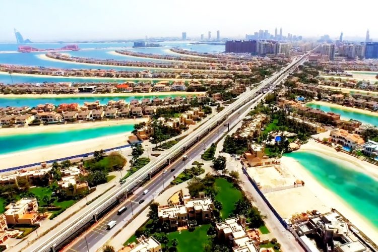 В ОАЭ предупреждают насчет фейков о коронавирусе