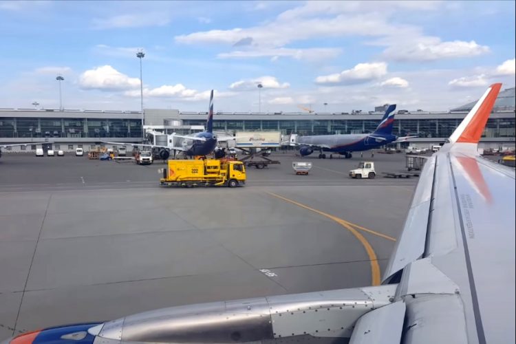 Создание дальневосточной авиакомпании снова обсуждается чиновниками